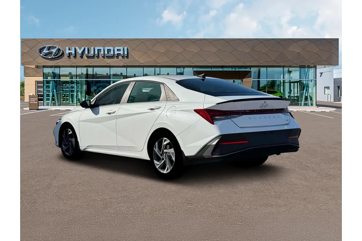 $23124 : Hyundai ELANTRA Hybrid 2025 image 5