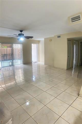 $2350 : Apartment for Rent image 5