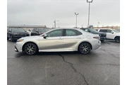 $23799 : Toyota Camry 2023 SE 4dr Sed thumbnail