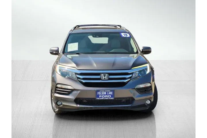 $18037 : Honda Pilot 2018 AWD Elite 4 image 2
