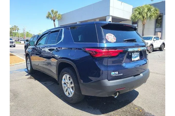 $23993 : Chevrolet Traverse 2023 LS 4 image 3