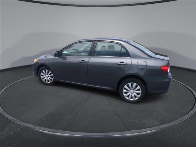 $10300 : PRE-OWNED 2013 TOYOTA COROLLA image 6