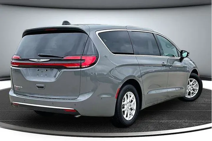 $34000 : Chrysler Pacifica 2025 Selec image 6