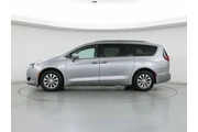 $22998 : Chrysler Pacifica 2018 Touri thumbnail