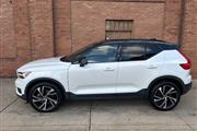 $22500 : 2020 XC40 T5 R-Design thumbnail