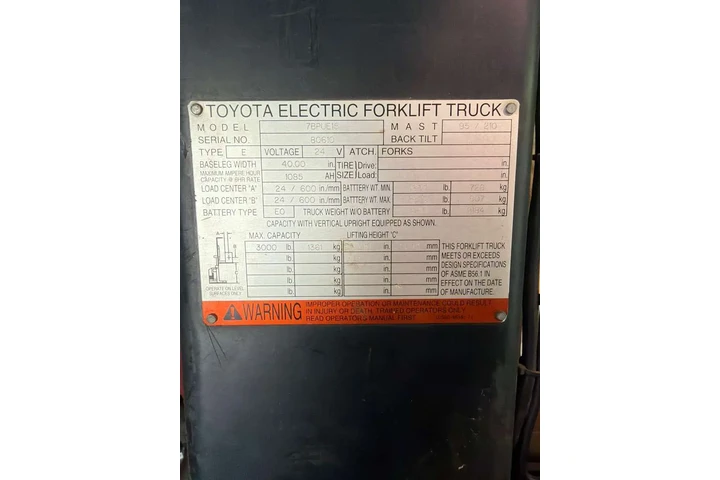 $8900 : Forklift Eléctrico Toyota image 4