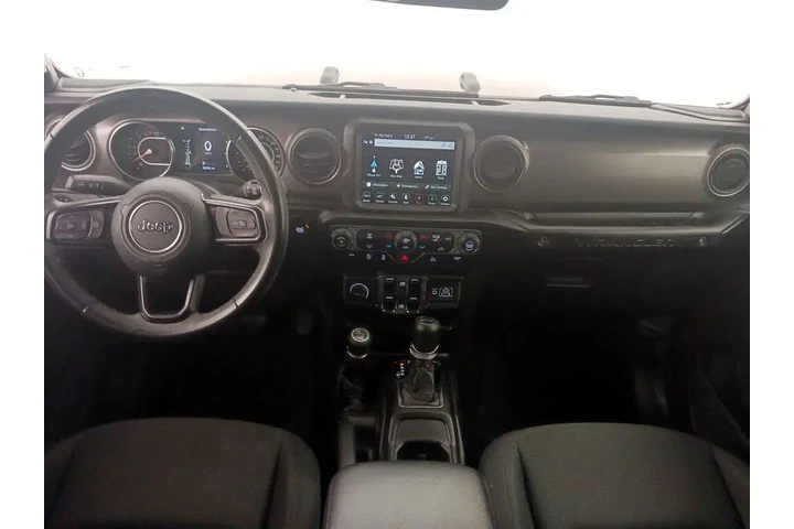 $30998 : Jeep Wrangler Unlimited 2021 image 9