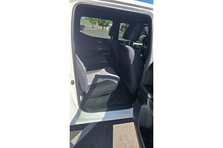 2021 TOYOTA TACOMA DOUBLE CAB image 10