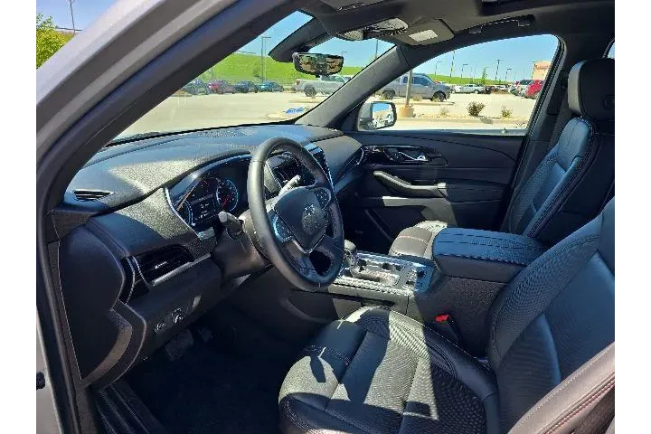 $35500 : Chevrolet Traverse 2023 4x4 image 10