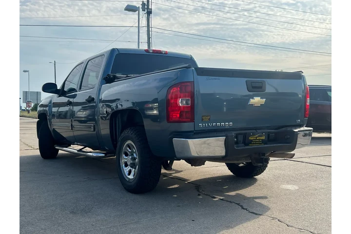 $8999 : 2009 Silverado 1500 LS Crew C image 10