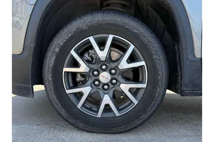 $18342 : GMC Acadia 2021 SLE 4dr SUV image 9