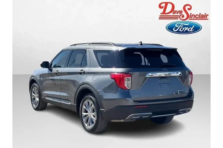 $33222 : Ford Explorer 2023 AWD XLT 4 image 9