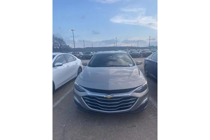 $15495 : Chevrolet Malibu 2022 LS 4dr image 2