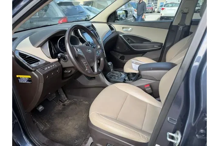 $13166 : Hyundai SANTA FE Sport 2017 image 6
