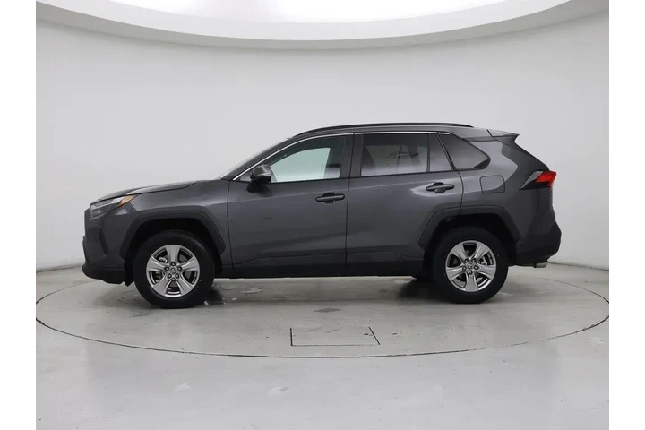 $28998 : Toyota RAV4 2023 XLE 4dr SUV image 3