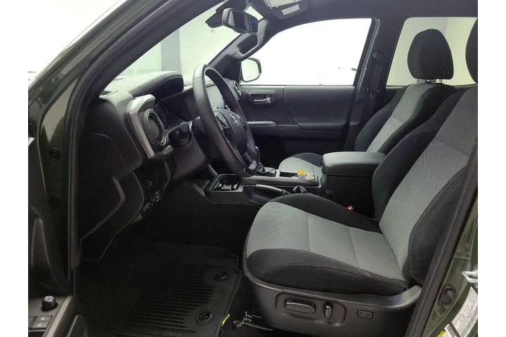 $34998 : Toyota Tacoma 2022 4x2 TRD S image 10