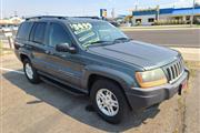 2004 Grand Cherokee Laredo SUV