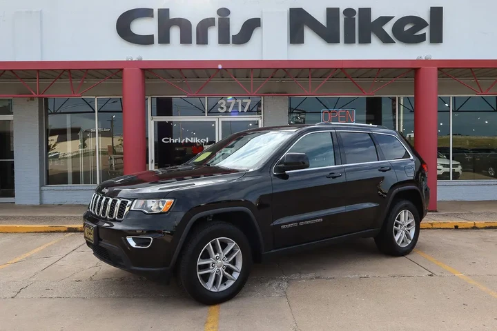 $19688 : 2018 Grand Cherokee Laredo E image 1