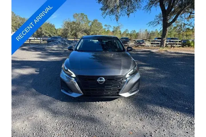 $19585 : Nissan Altima 2024 2.5 SV 4d image 8