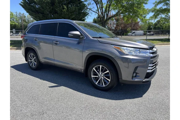$18900 : 2018 Highlander XLE image 5