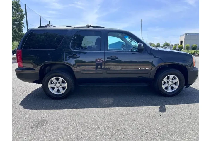 $12495 : 2013 GMC Yukon SLE image 6