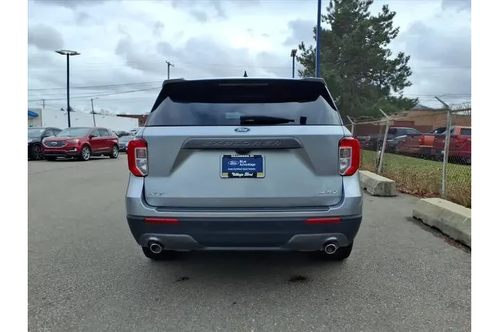 $30980 : Ford Explorer 2023 AWD XLT 4 image 7