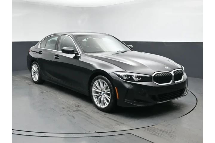 $21995 : BMW 3 Series 2024 330i 4dr S image 2