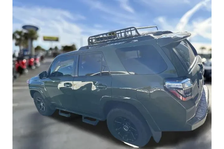 $32383 : Toyota 4Runner 2022 4x2 Trai image 8