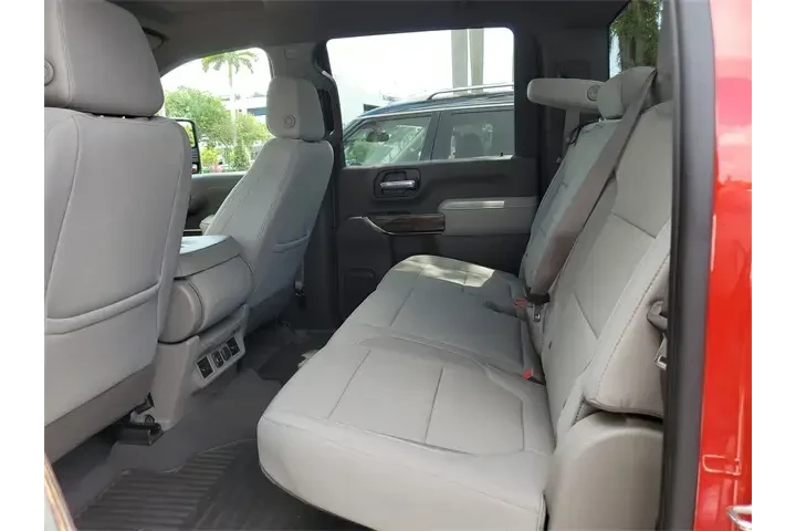 $39990 : GMC Sierra 2500HD 2022 4x2 S image 9