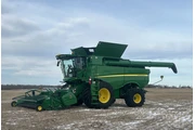 Cosechadora John Deere S790 en Ciudad Panama