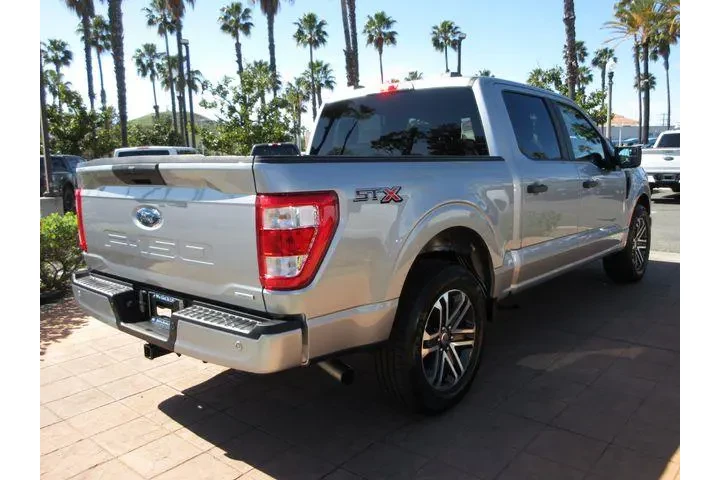 $35999 : Ford F-150 2023 4x2 XLT 4dr image 4
