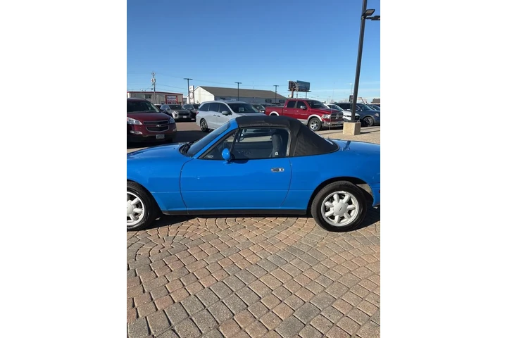$10940 : 1991 Miata image 8