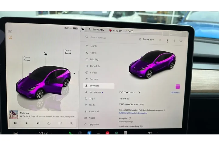 $29950 : Tesla Model Y 2023 AWD Long image 3