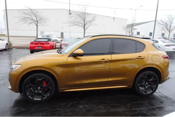 $22995 : 2022 Alfa Romeo Stelvio Veloce image 8