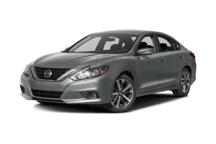 $7988 : 2016 Altima 2.5 SR image 2