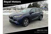 $26500 : 2021 Highlander XLE thumbnail