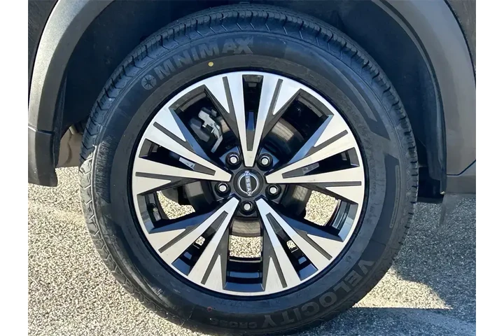 $18503 : Nissan Rogue 2023 SV 4dr Cro image 7