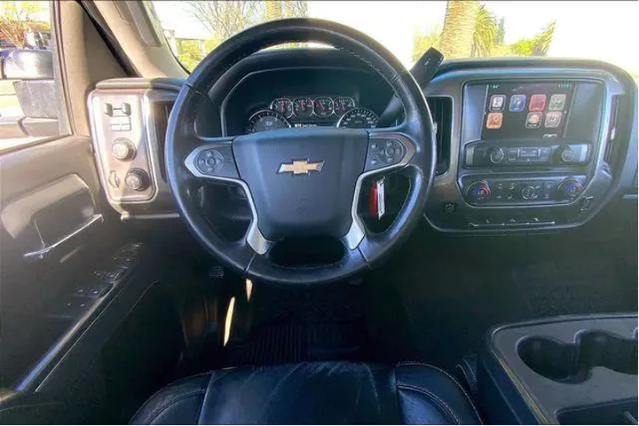 $37985 : Chevrolet Silverado 2500HD 2 image 5