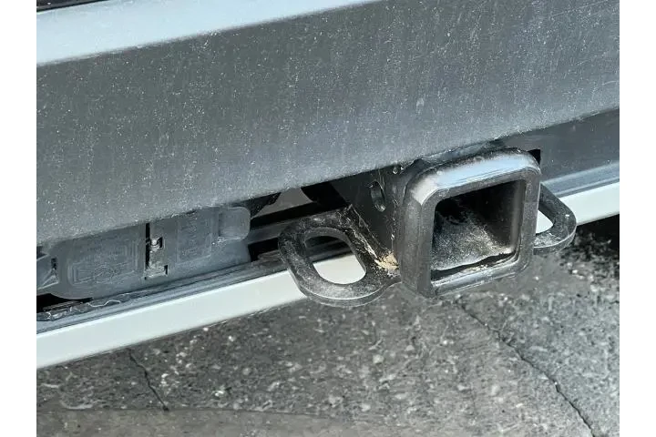 $32893 : Ford Explorer 2023 AWD XLT 4 image 8