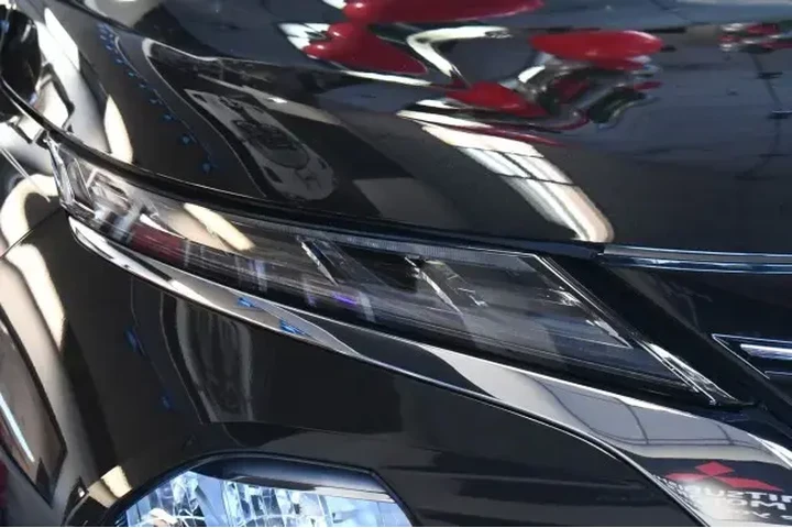 $29995 : Mitsubishi Outlander PHEV 20 image 4