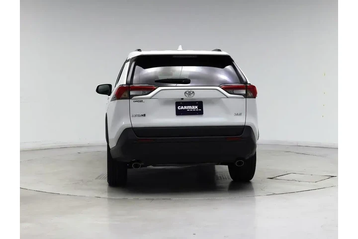 $30998 : Toyota RAV4 2023 XLE Premium image 6