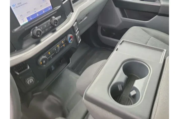 $28000 : Ford F-150 2023 4x2 XL 4dr S image 8