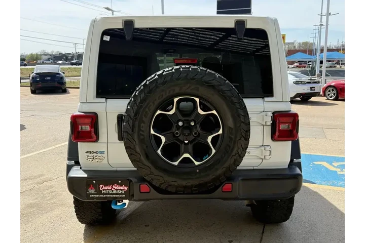 $31460 : Jeep Wrangler Unlimited 2022 image 8