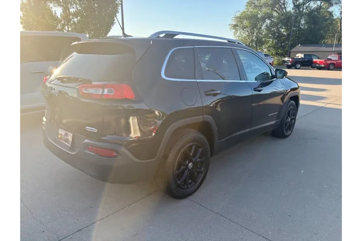 $8950 : 2014 Cherokee Latitude image 5