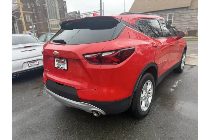 2020 Blazer LT image 8