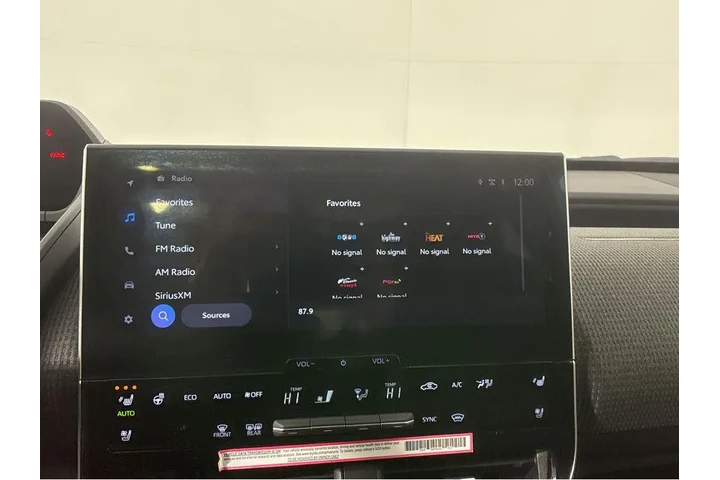 $25000 : Gold Certified2024 bZ4X Limit image 6