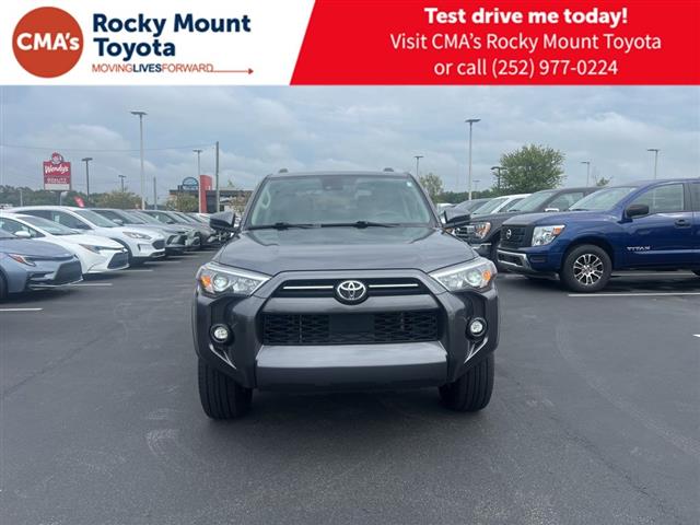 $36315 : PRE-OWNED 2023 TOYOTA 4RUNNER image 2