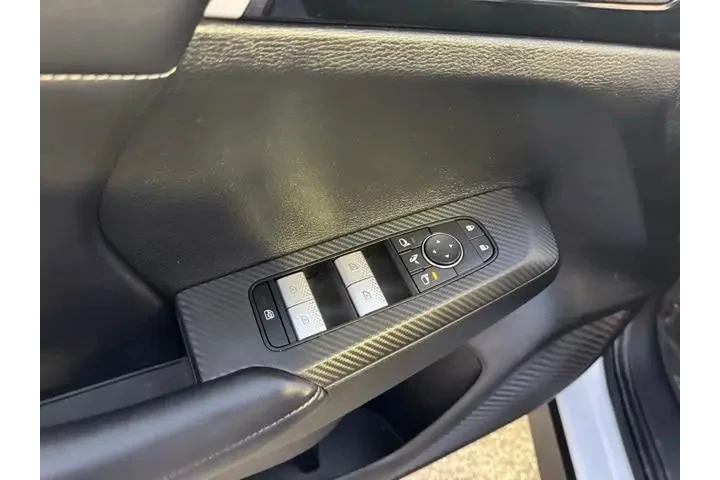 $23864 : Mitsubishi Outlander 2024 SE image 9