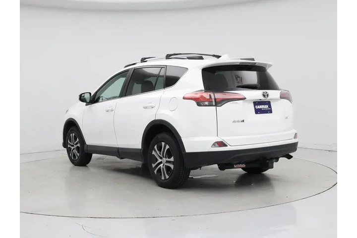 $17998 : Toyota RAV4 2018 LE 4dr SUV image 2