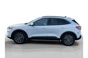$23773 : Ford Escape Plug-In Hybrid 2 thumbnail